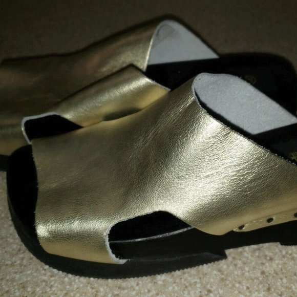 WOMENS "SWEAR LONDON" GOLD LEATHER/WOOD PLATFORM HEEL SLIDE SIZE 9 - Picture 1 of 7